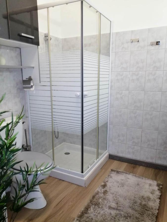 Alicia Apartment Camelas Ngoại thất bức ảnh